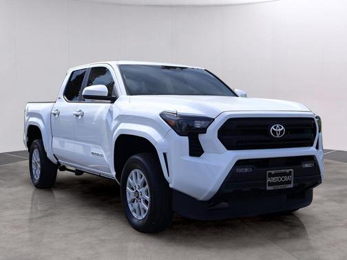 Ice 2024 Toyota Tacoma SR5