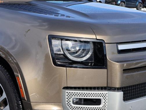 2022 Land Rover Defender 110 XS Edition