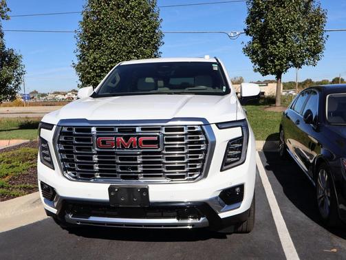 2025 GMC Yukon XL Denali