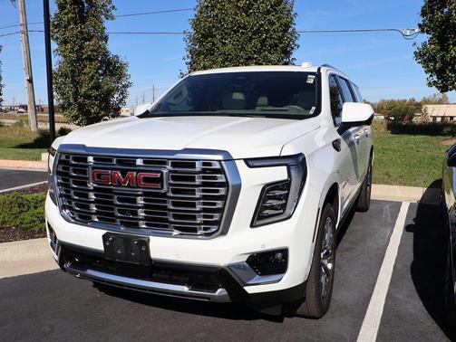 2025 GMC Yukon XL Denali