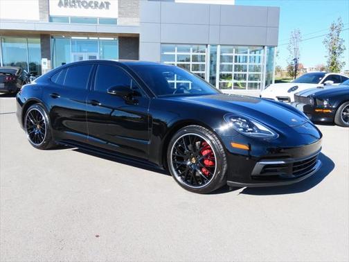 2018 Porsche Panamera 4S