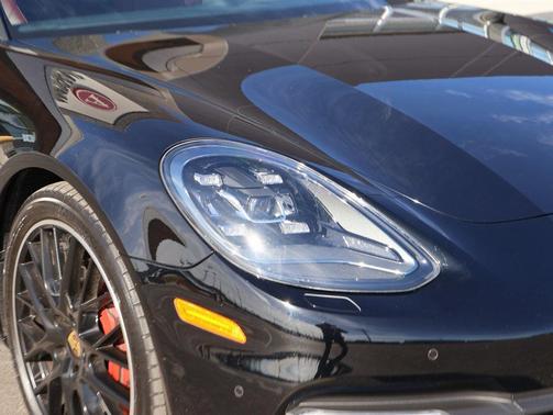 2018 Porsche Panamera 4S