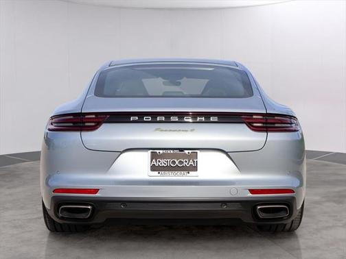 2019 Porsche Panamera E-Hybrid 4