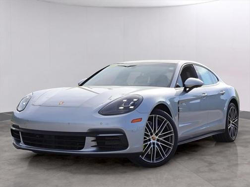 2019 Porsche Panamera E-Hybrid 4