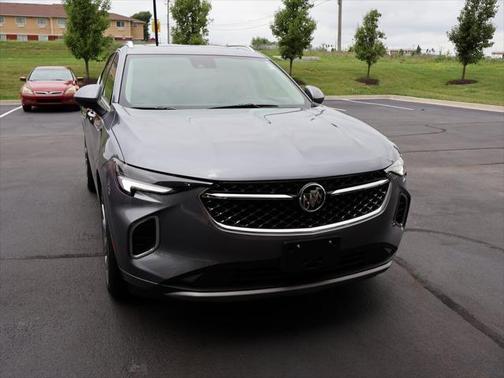 2022 Buick Envision AWD Avenir