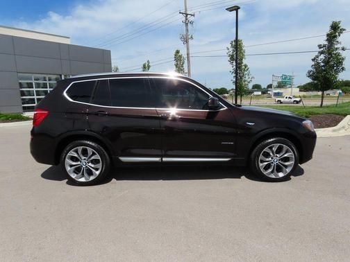 Photo 4 of 55 of 2016 BMW X3 xDrive28i