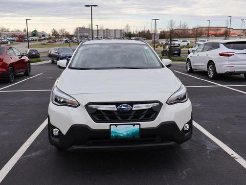 Crystal White Pearl 2023 Subaru Crosstrek Limited