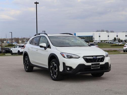 Crystal White Pearl 2023 Subaru Crosstrek Limited