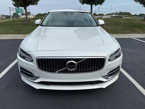 2019 Volvo S90 T6 Inscription