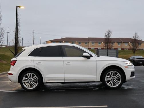 2018 Audi Q5 2.0T Tech Premium
