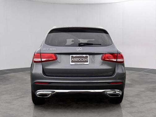 2018 Mercedes-Benz GLC 300 Base