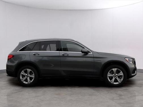 2018 Mercedes-Benz GLC 300 Base