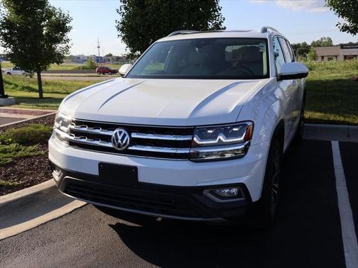 2019 Volkswagen Atlas 3.6L SEL Premium