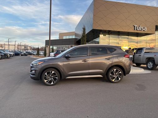 2021 Hyundai TUCSON Sport