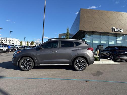 2021 Hyundai TUCSON Sport