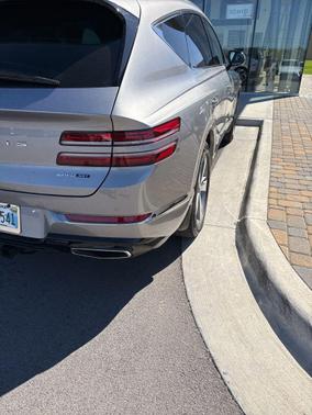 Savile Silver 2023 Genesis GV80 3.5T