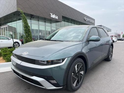 2025 Hyundai IONIQ 5 SE