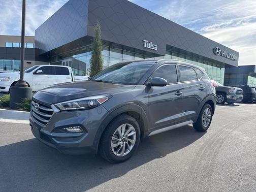 2018 Hyundai TUCSON SEL