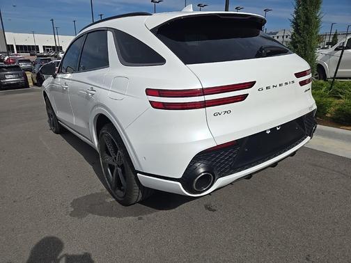 2025 Genesis GV70 3.5T AWD Sport