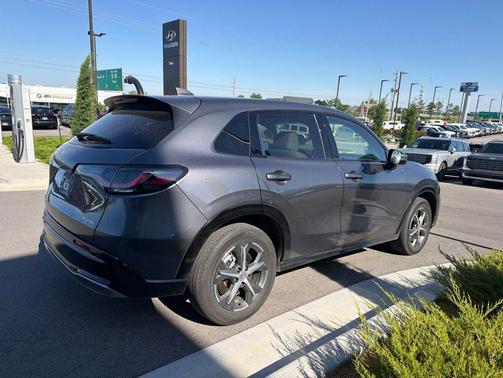 Modern Steel Metallic 2024 Honda HR-V EX-L