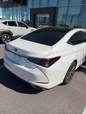 2023 Lexus ES 350 Base