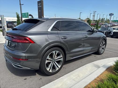 2020 Audi Q8 55 Premium Plus