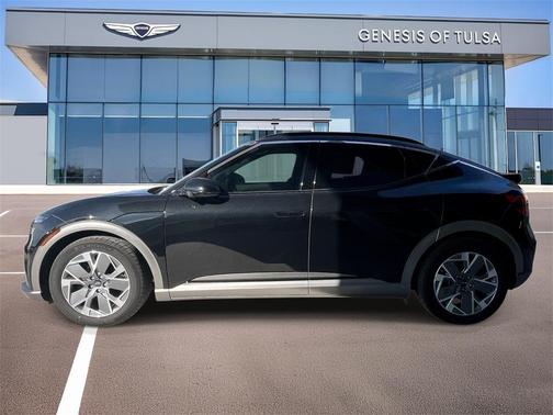 2025 Genesis GV60 Standard AWD