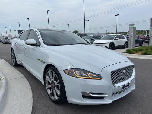 2016 Jaguar XJ XJL Portfolio