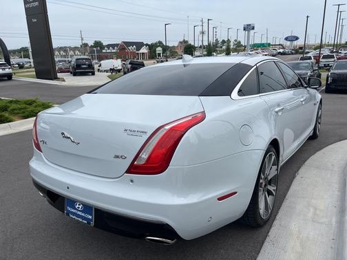 2016 Jaguar XJ XJL Portfolio