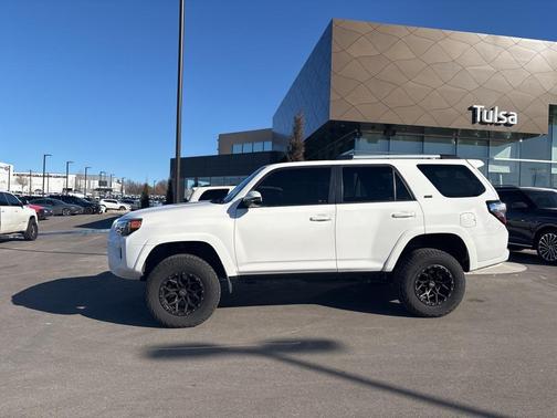 2020 Toyota 4Runner SR5 Premium