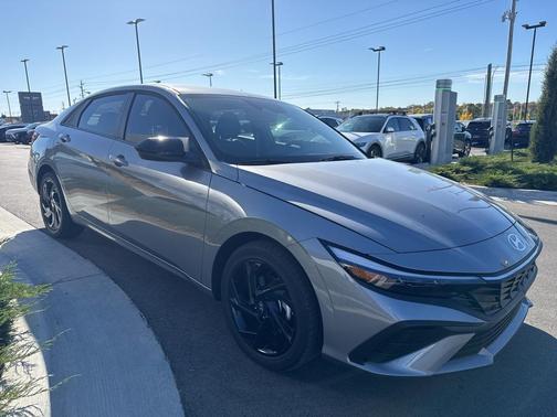 2026 Hyundai ELANTRA Sport