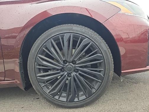 2024 Nissan Altima 2.5 SL