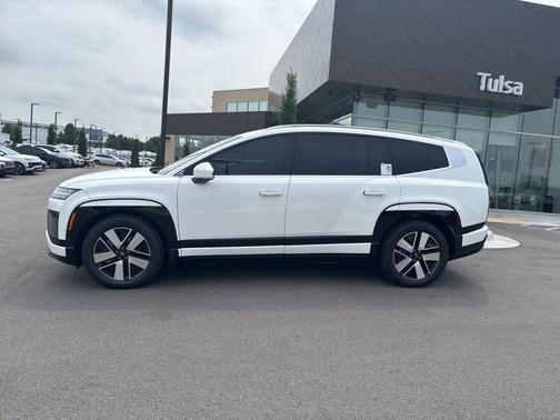 Snow White Pearl 2026 Hyundai IONIQ 9 SEL