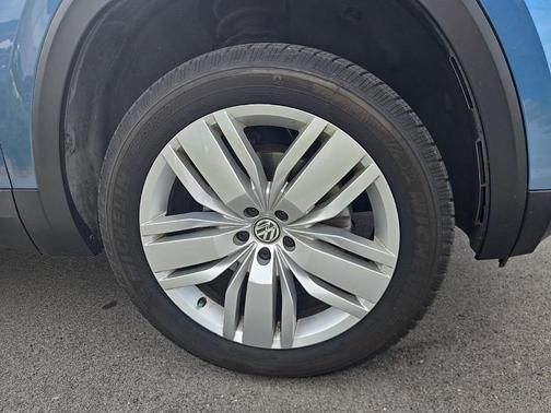 2019 Volkswagen Atlas 3.6L SE w/Technology
