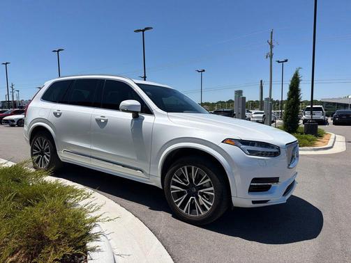 Crystal White Metallic 2022 Volvo XC90 Recharge Plug-In Hybrid T8 Inscription Expression 6 Passenger