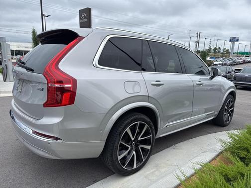 2023 Volvo XC90 B6 Plus 7-Seater
