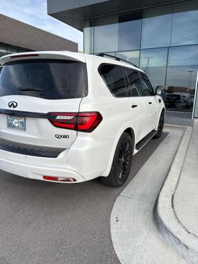 2023 INFINITI QX80 SENSORY