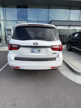 2023 INFINITI QX80 SENSORY