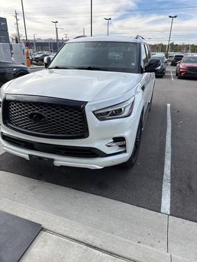 2023 INFINITI QX80 SENSORY