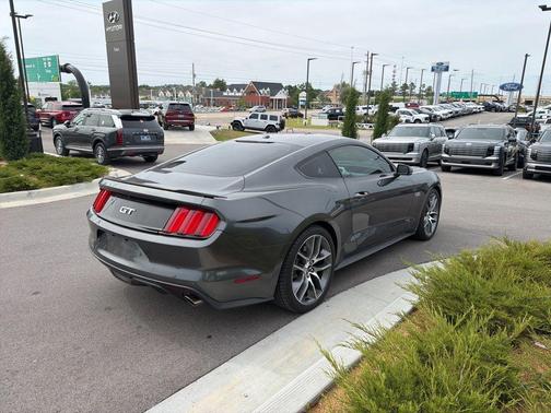 Magnetic 2016 Ford Mustang GT Premium