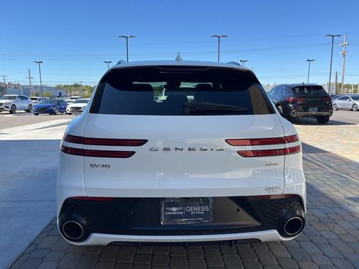 2025 Genesis GV70 2.5T AWD