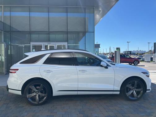 2025 Genesis GV70 2.5T AWD
