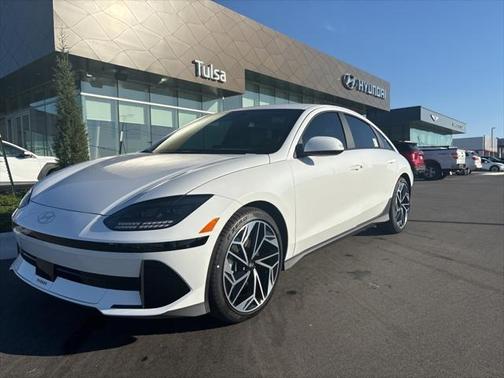 2025 Hyundai IONIQ 6 SEL