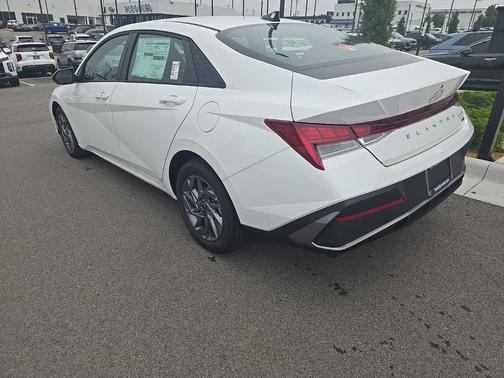 2025 Hyundai ELANTRA HEV Blue