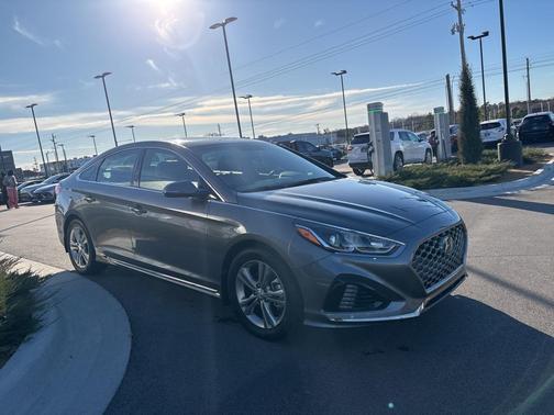 2019 Hyundai SONATA Sport
