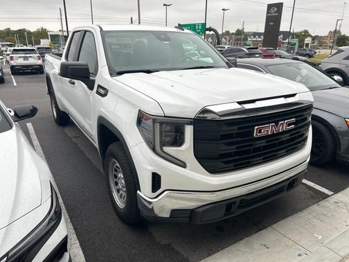 2024 GMC Sierra 1500 Pro