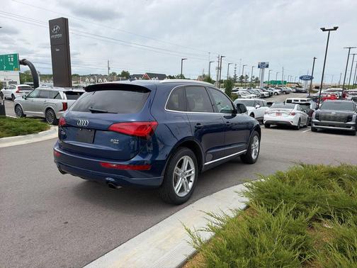 Blue Metallic 2014 Audi Q5 2.0T Premium Plus