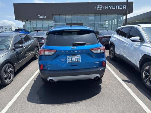 2020 Ford Escape SE