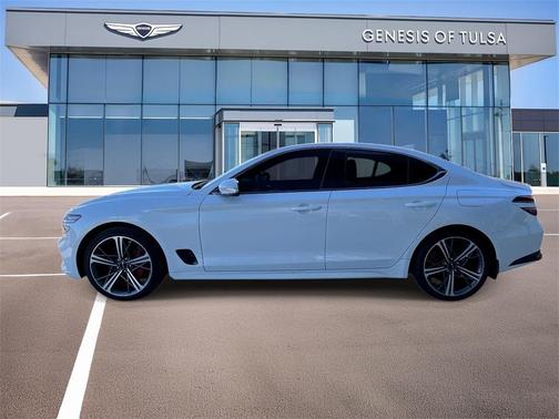 2025 Genesis G70 2.5T RWD