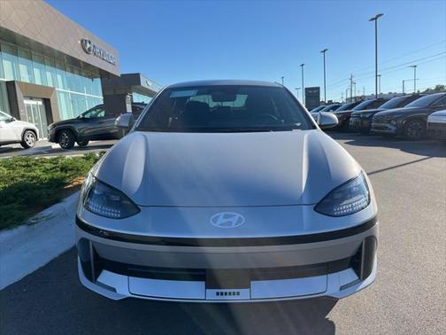 2025 Hyundai IONIQ 6 SE